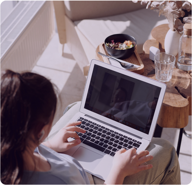 woman using lap top